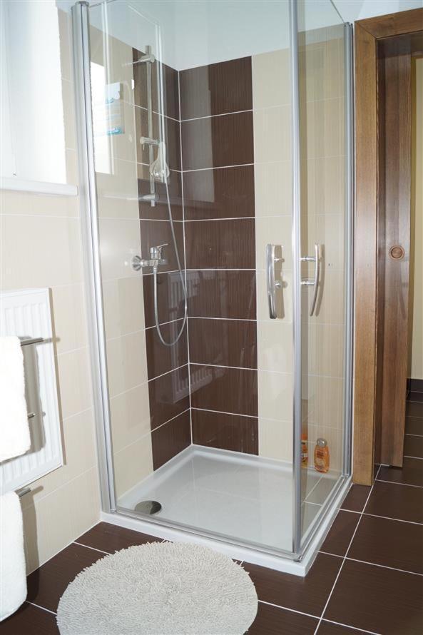 Apartman U Stadionu بروموف المظهر الخارجي الصورة