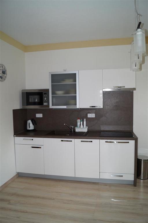 Apartman U Stadionu بروموف المظهر الخارجي الصورة