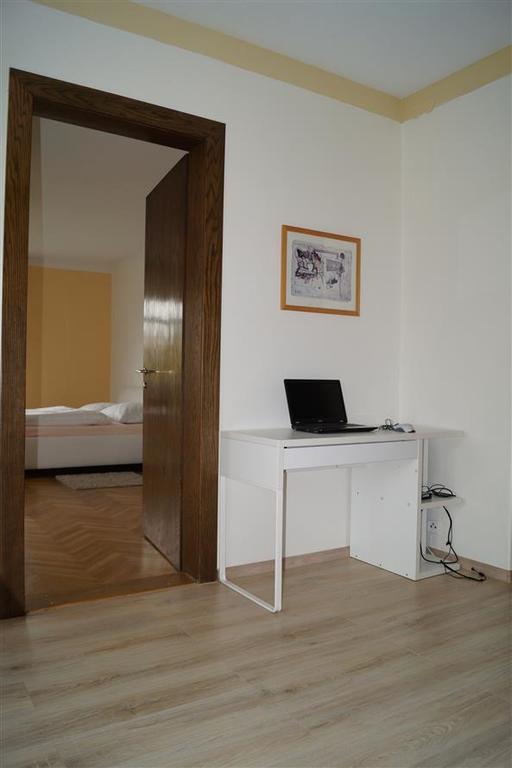 Apartman U Stadionu بروموف المظهر الخارجي الصورة