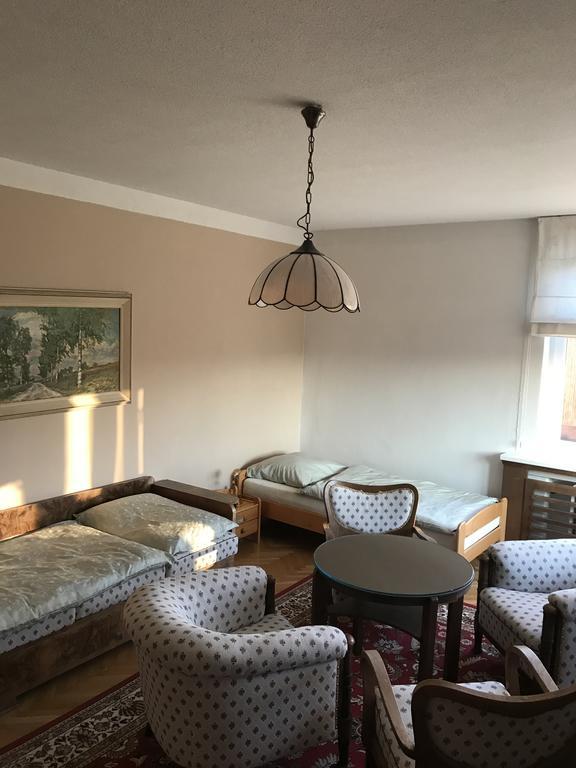 Apartman U Stadionu بروموف المظهر الخارجي الصورة
